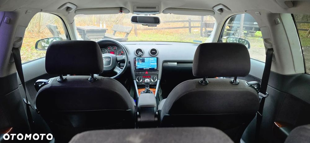 Audi A3 3-drzwiowe 1.9 TDI Attraction - 12