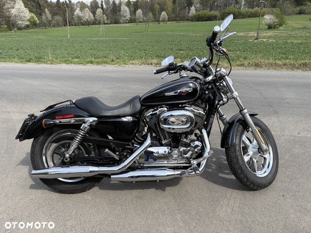 Harley-Davidson Sportster Custom 1200C - 8