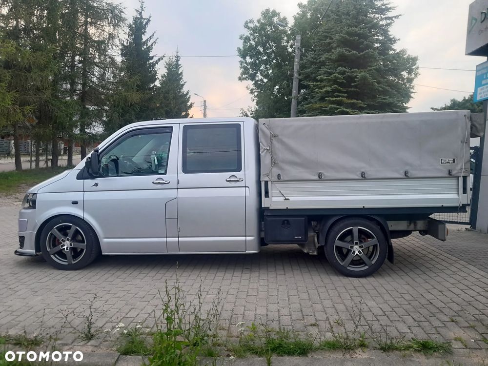 Volkswagen Transporter - 2