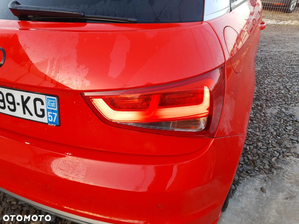 Audi A1 3-drzwiowe 1.4 TFSI S line Sportpaket - 18