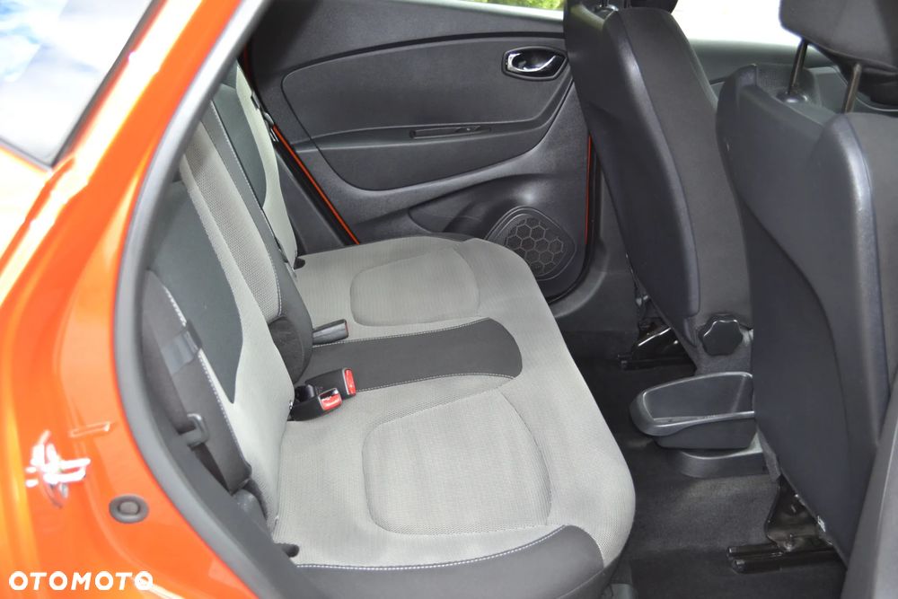 Renault Captur (ENERGY) TCe 90 BOSE EDITION - 19