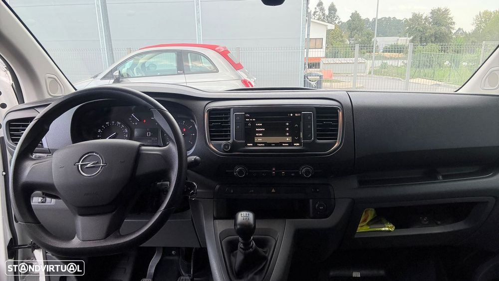Opel Vivaro 1.5 CDTi L2H1 Essentia Inc - 10