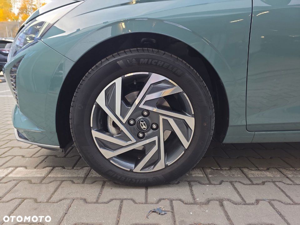 Hyundai i20 - 18