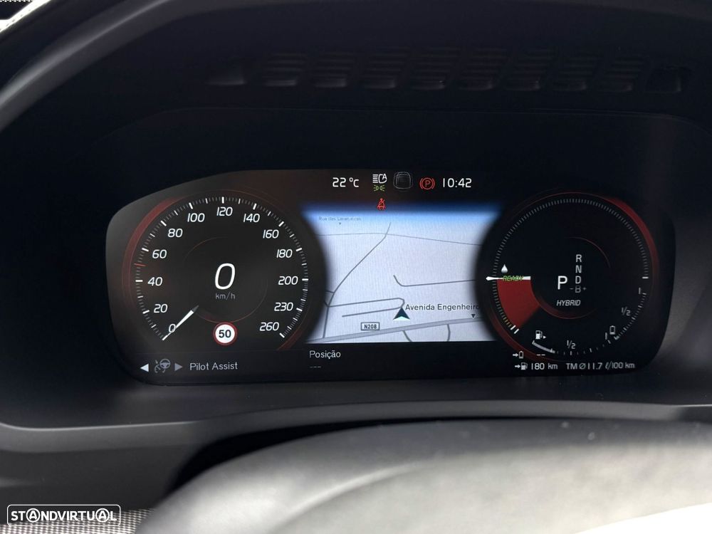 Volvo XC 90 2.0 T8 PHEV R-Design AWD - 45