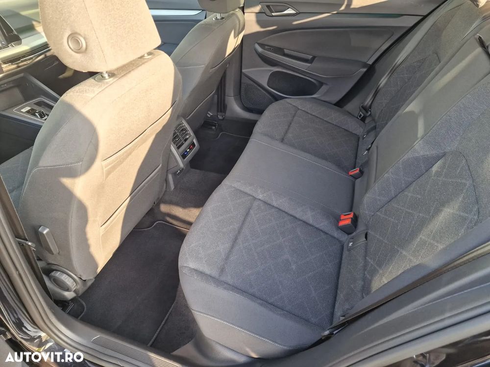 Volkswagen Golf 2.0 TDI SCR DSG Life - 30