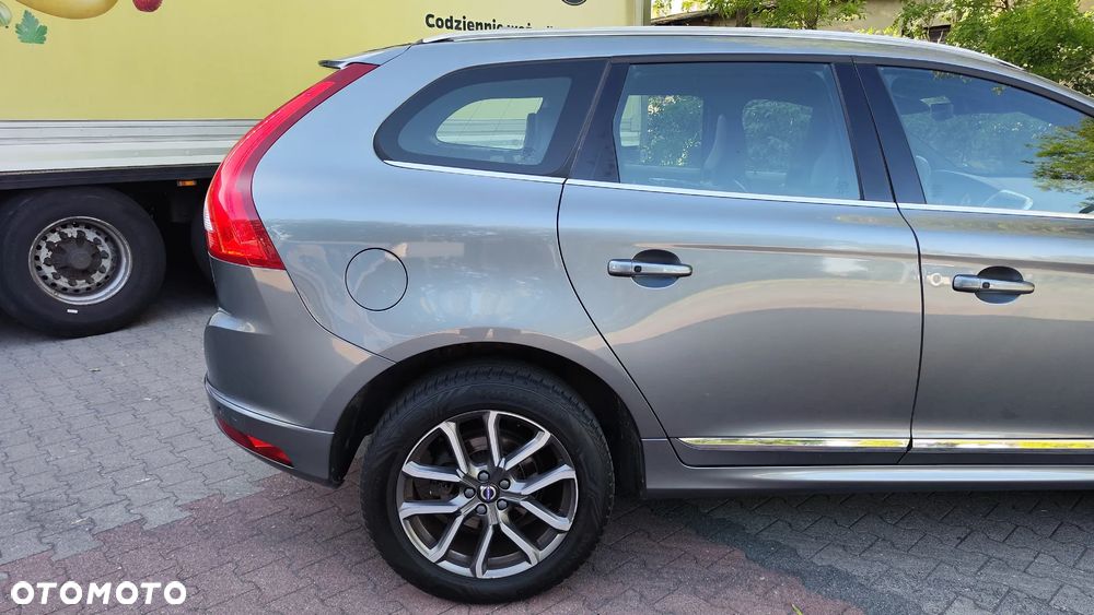 Volvo XC 60 D3 Summum - 11