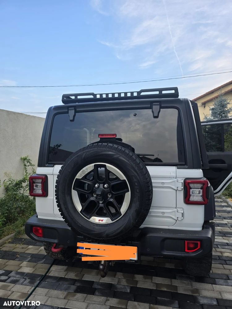 Jeep Wrangler - 3