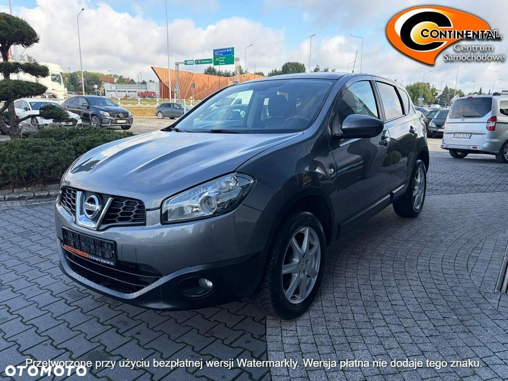 Nissan Qashqai - 2