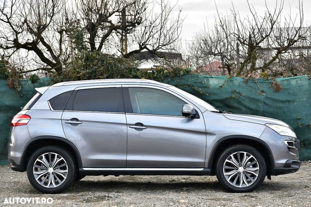 Peugeot 4008 1.8 HDI FAP STT Allure - 16