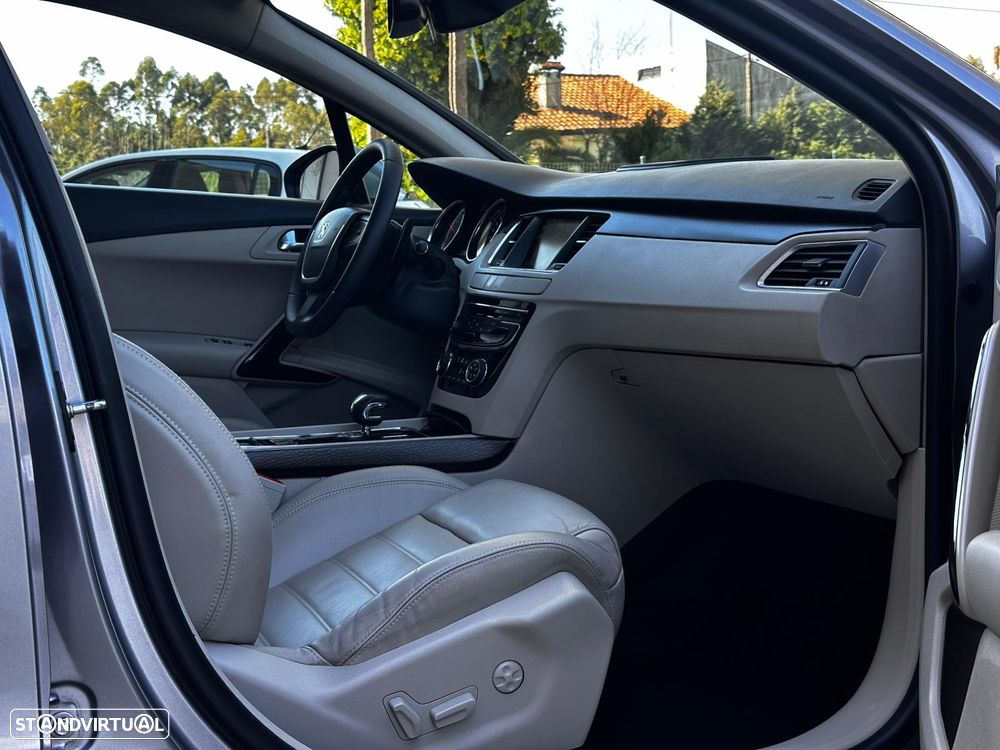 Peugeot 508 2.0 HDi Hybrid4 2-Tronic 85g - 36