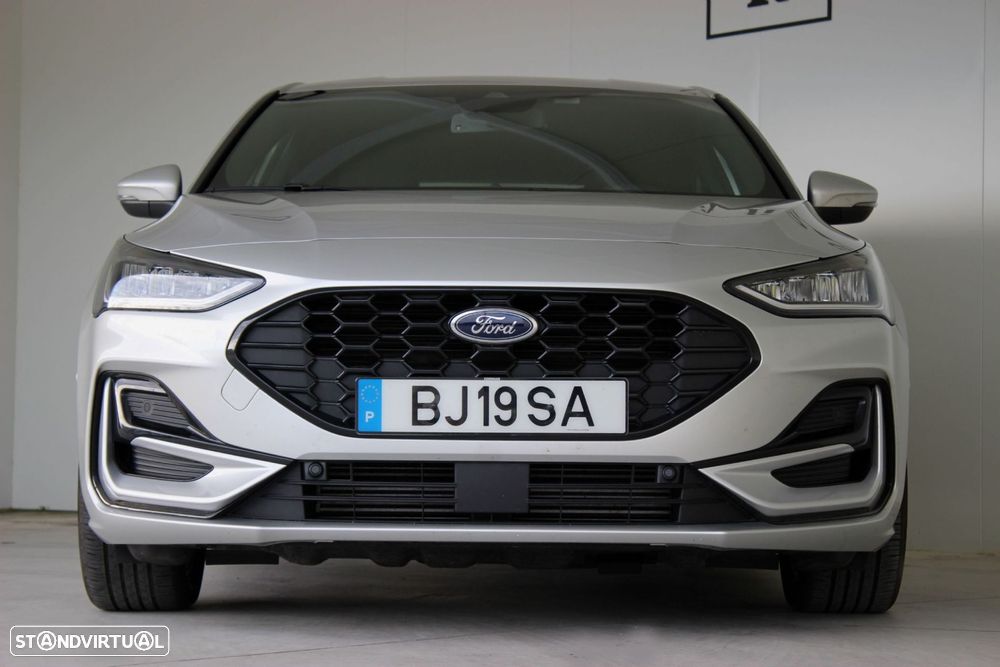 Ford Focus 1.0 EcoBoost MHEV ST-Line - 3