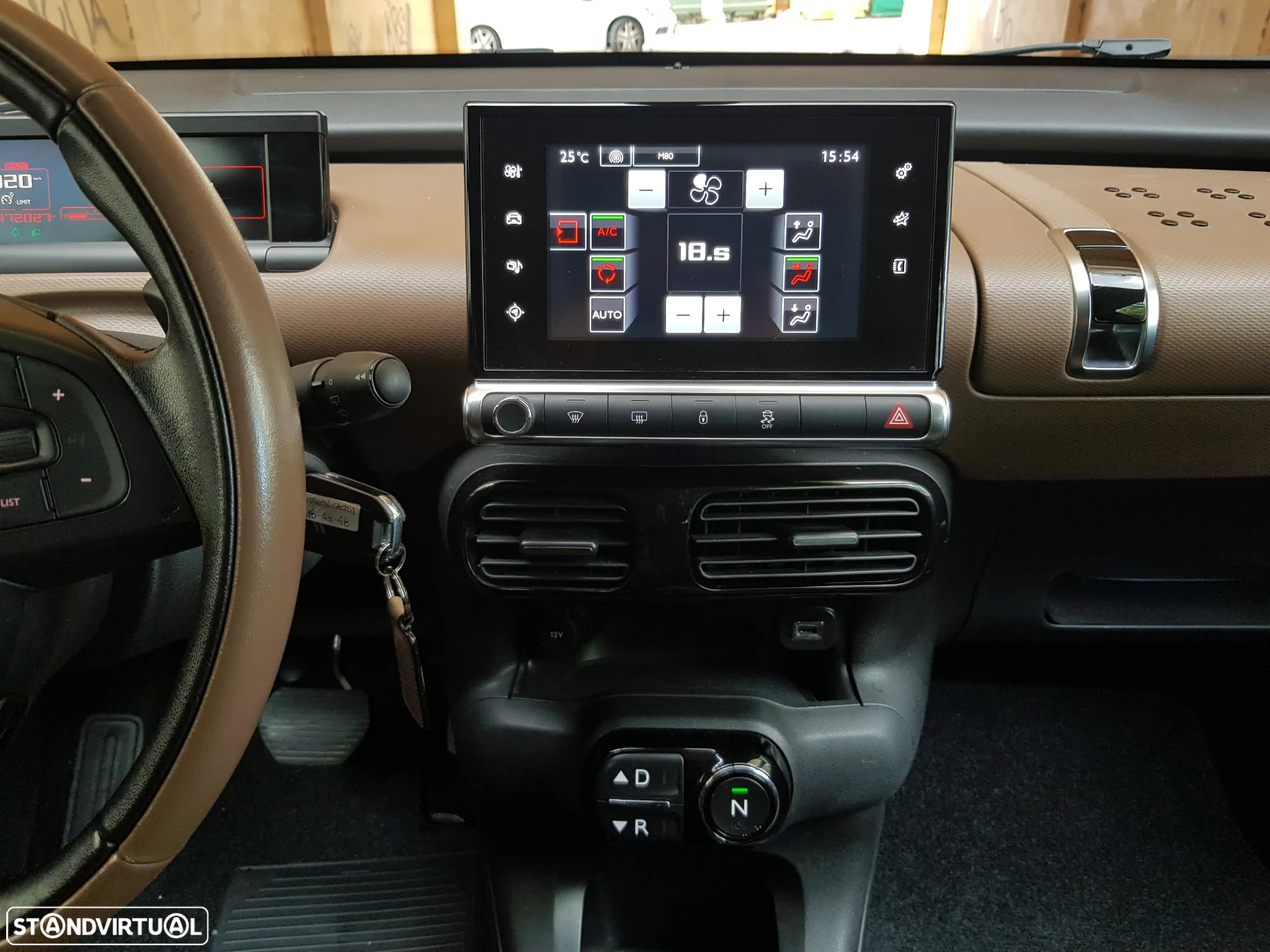 Citroën C4 Cactus 1.6 e-HDi Feel J17 ETG6 - 17