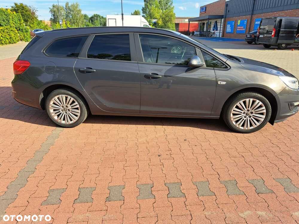 Opel Astra 1.6 Sport - 4