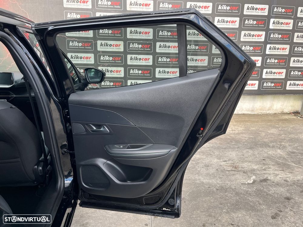 Peugeot 2008 BlueHDi 130 EAT8 Allure Pack - 46