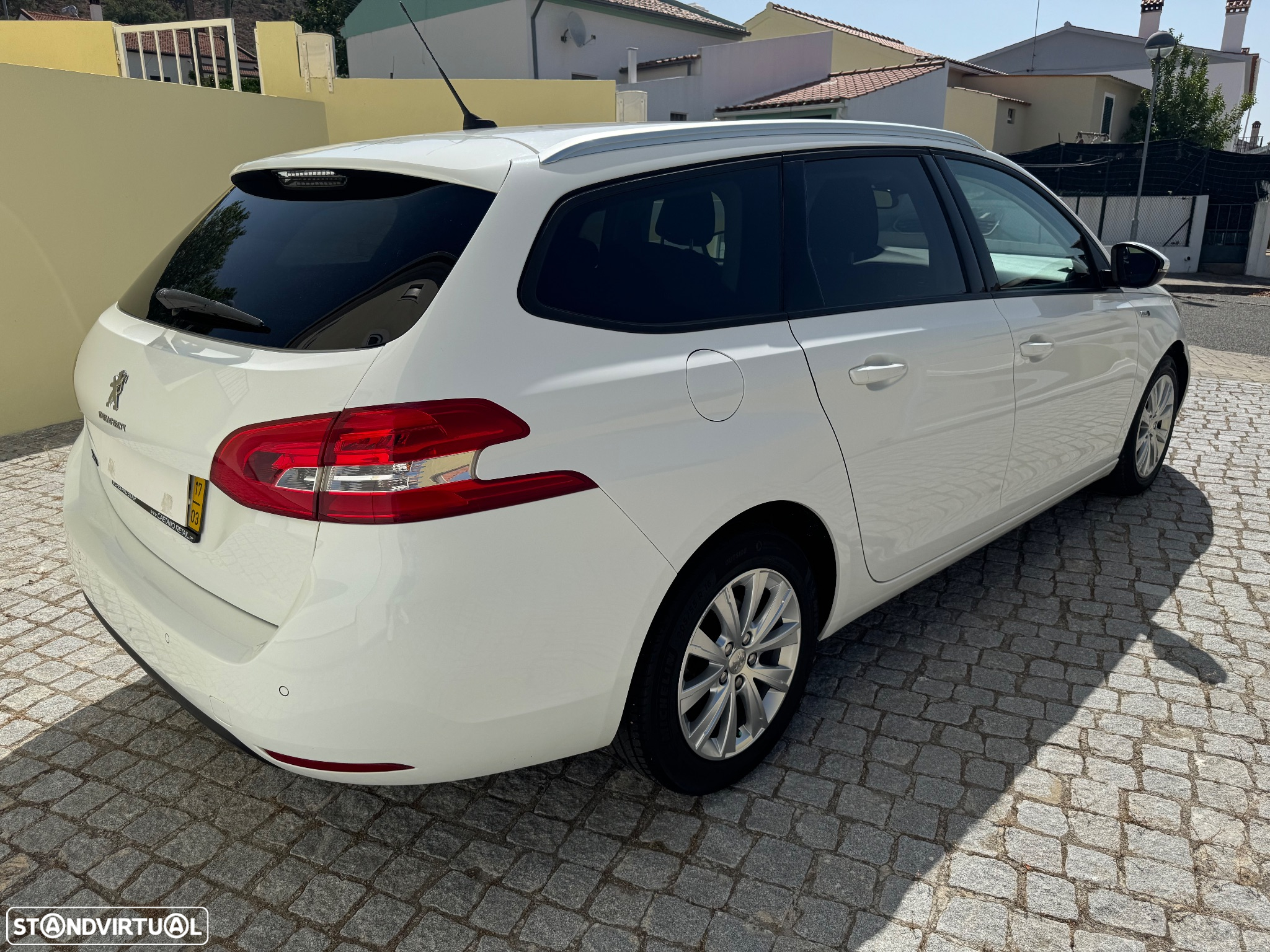 Peugeot 308 SW 1.6 BlueHDi Style - 4