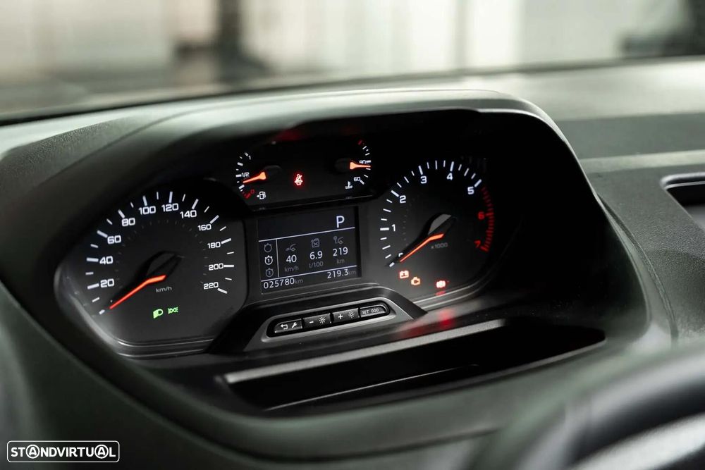 Peugeot Partner PREMIUM STANDARD 1.5 BLUEHDi - 13