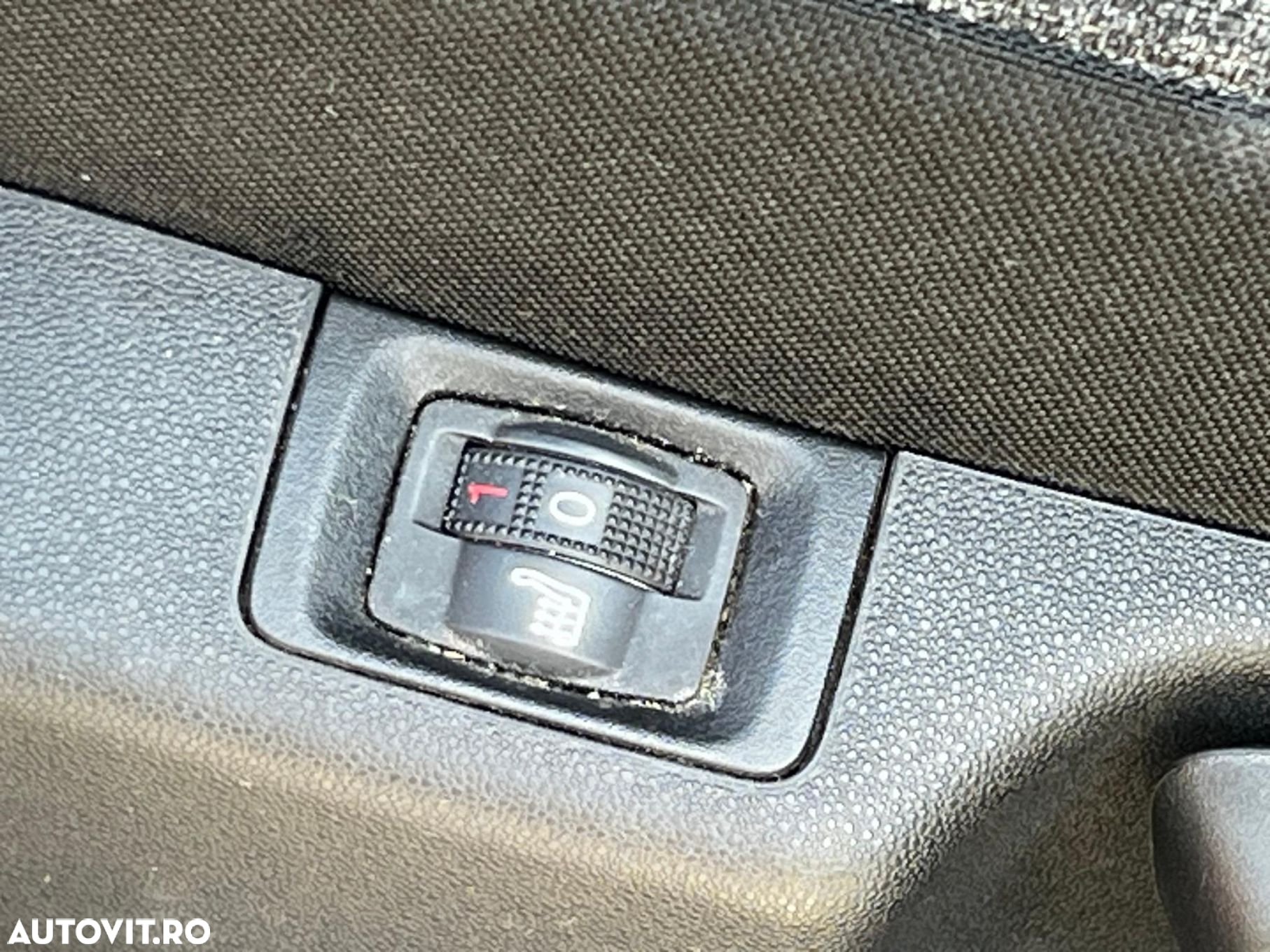 Citroën C3 1.2 PureTech S&S EAT6 Shine - 13