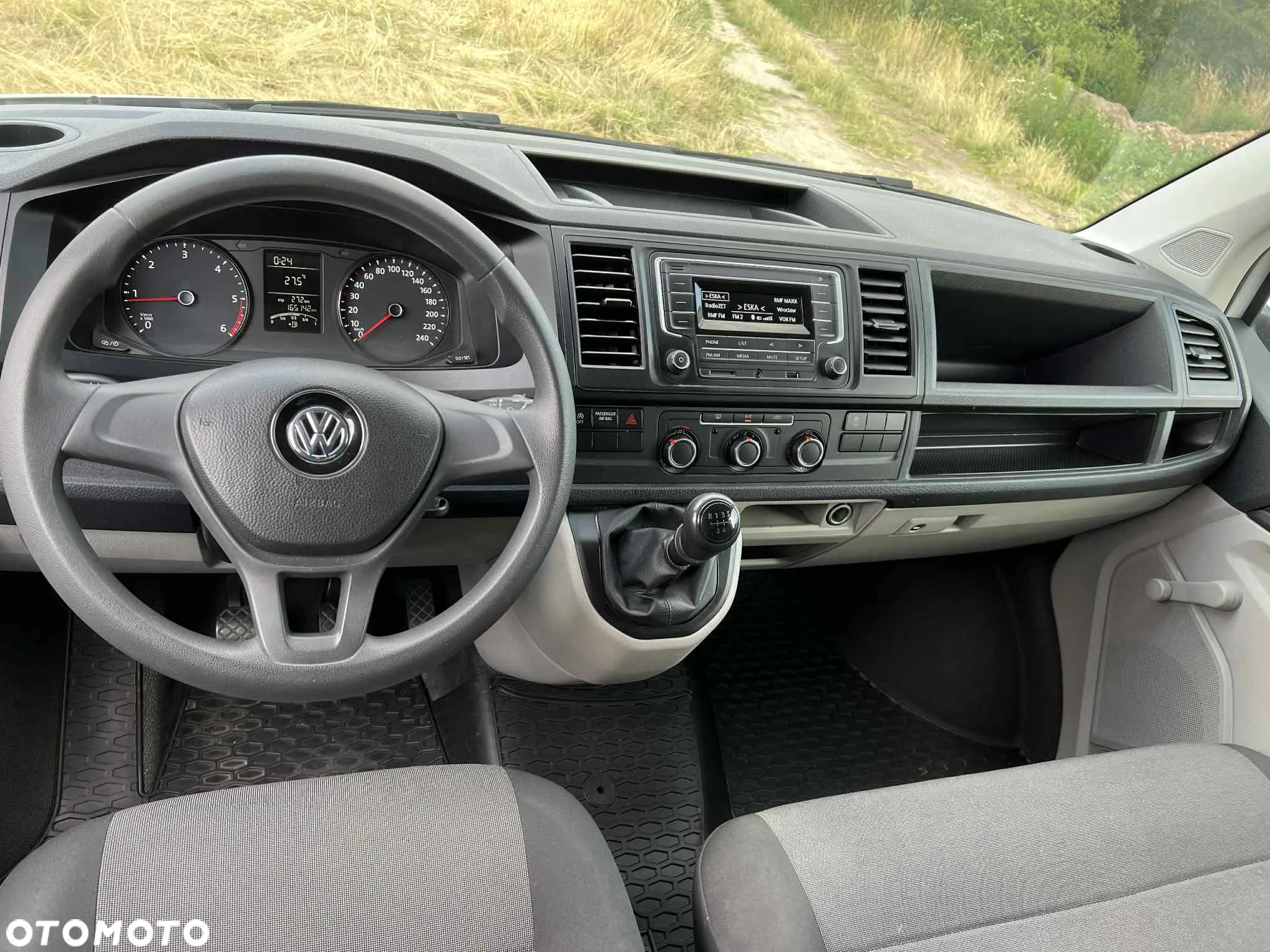 Volkswagen Transporter - 5