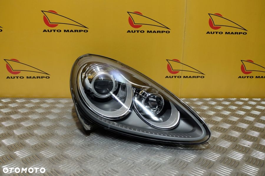 PORSCHE CAYENNE 2010 2011- REFLEKTOR LAMPA XENON R USA - 4