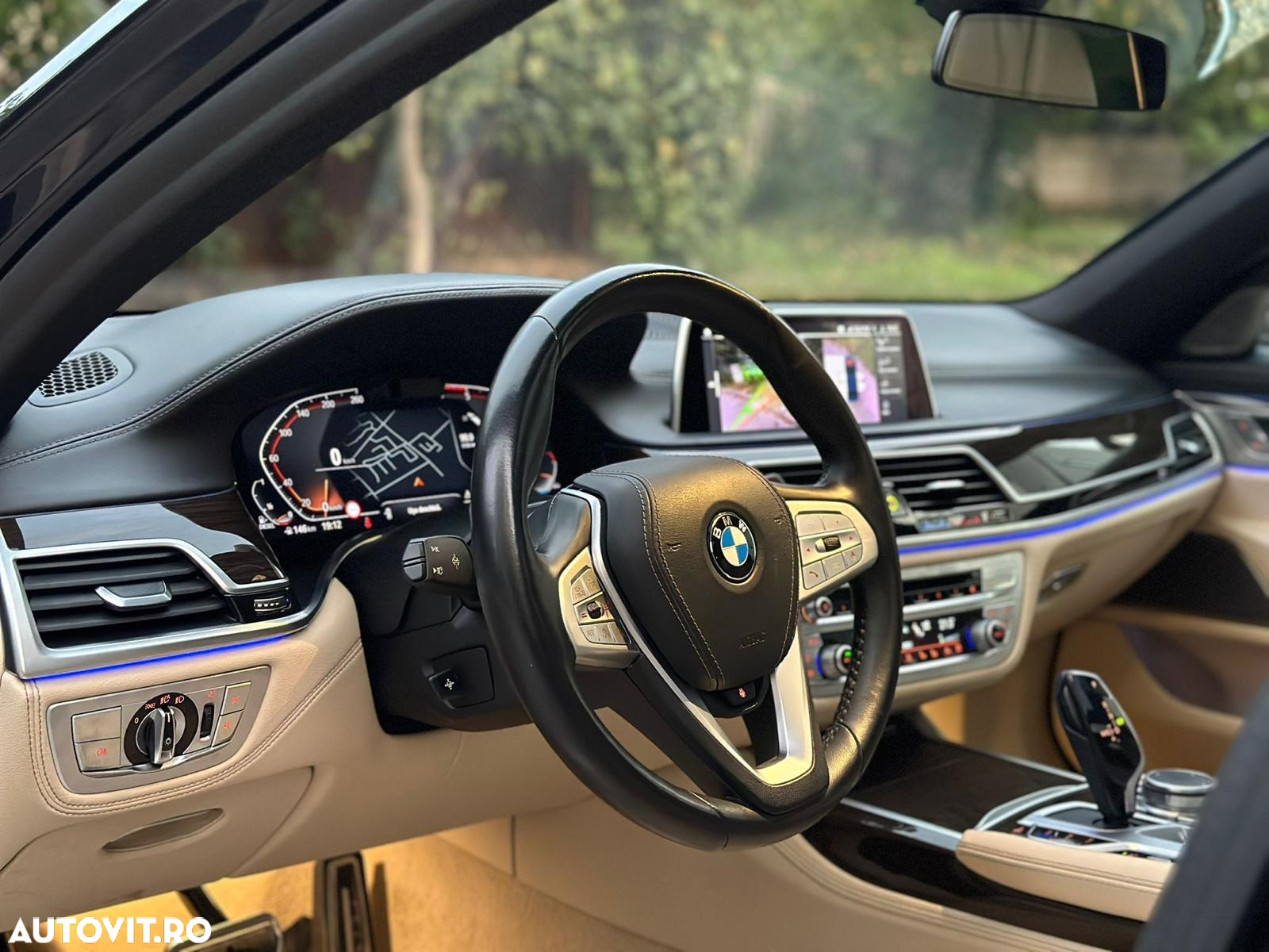 BMW Seria 7 740Ld xDrive - 29