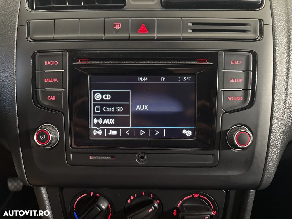 Volkswagen Polo - 18