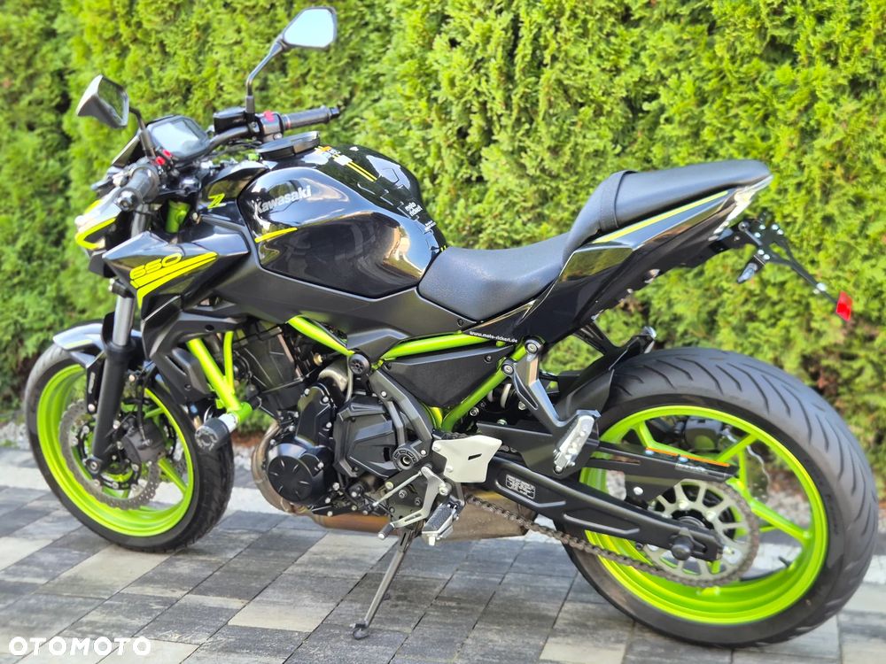 Kawasaki Z 650 - 6