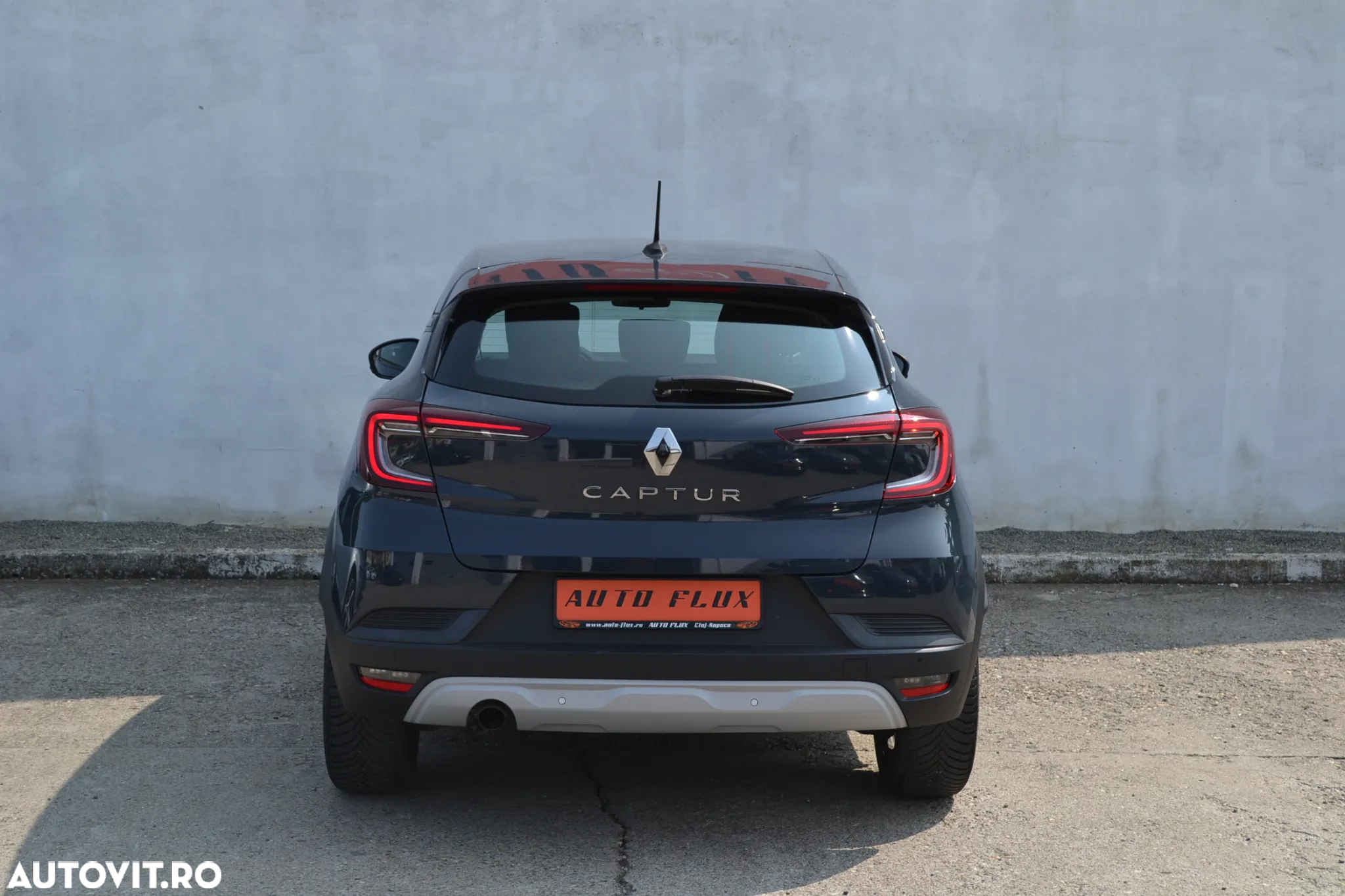 Renault Captur - 5