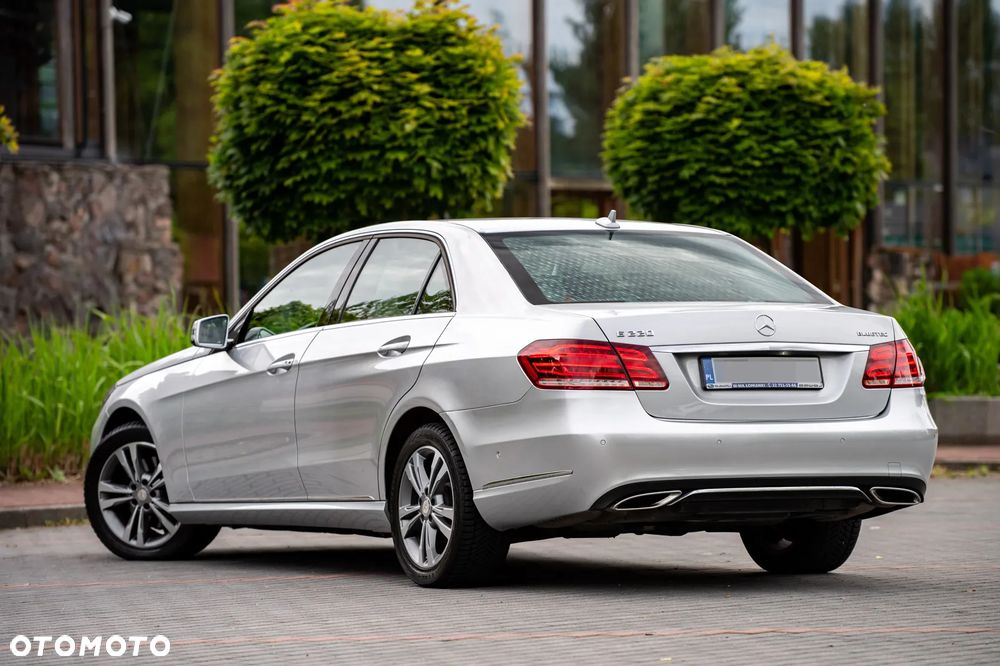 Mercedes-Benz Klasa E 220 BlueTEC 4-Matic Avantgarde - 4
