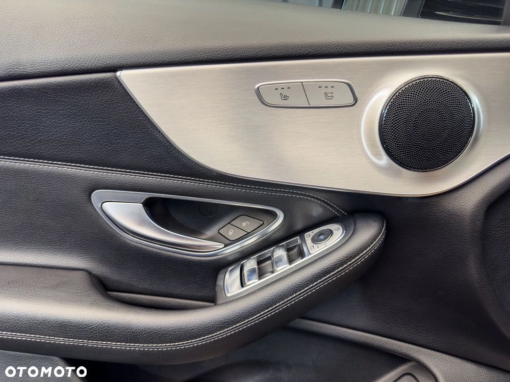 Mercedes-Benz Klasa C 220 CDI 7G-TRONIC Edition - 31