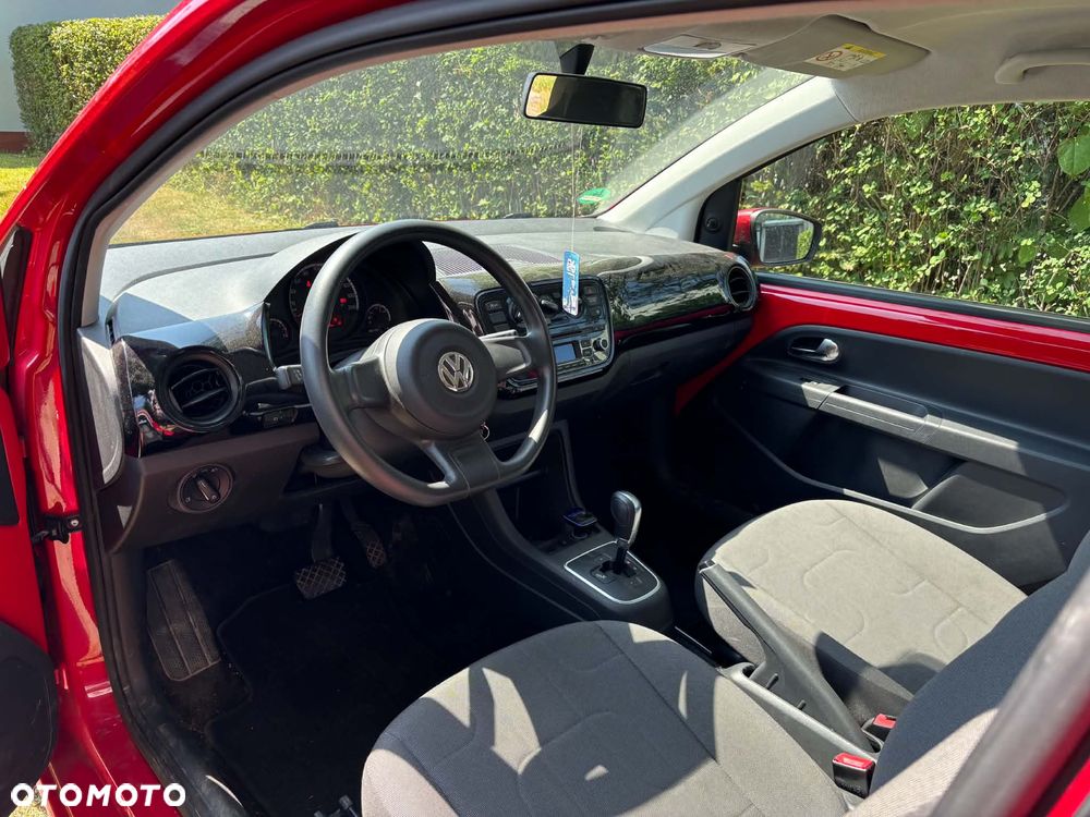 Volkswagen up! BlueMotion Technology ASG colour fortana red - 6