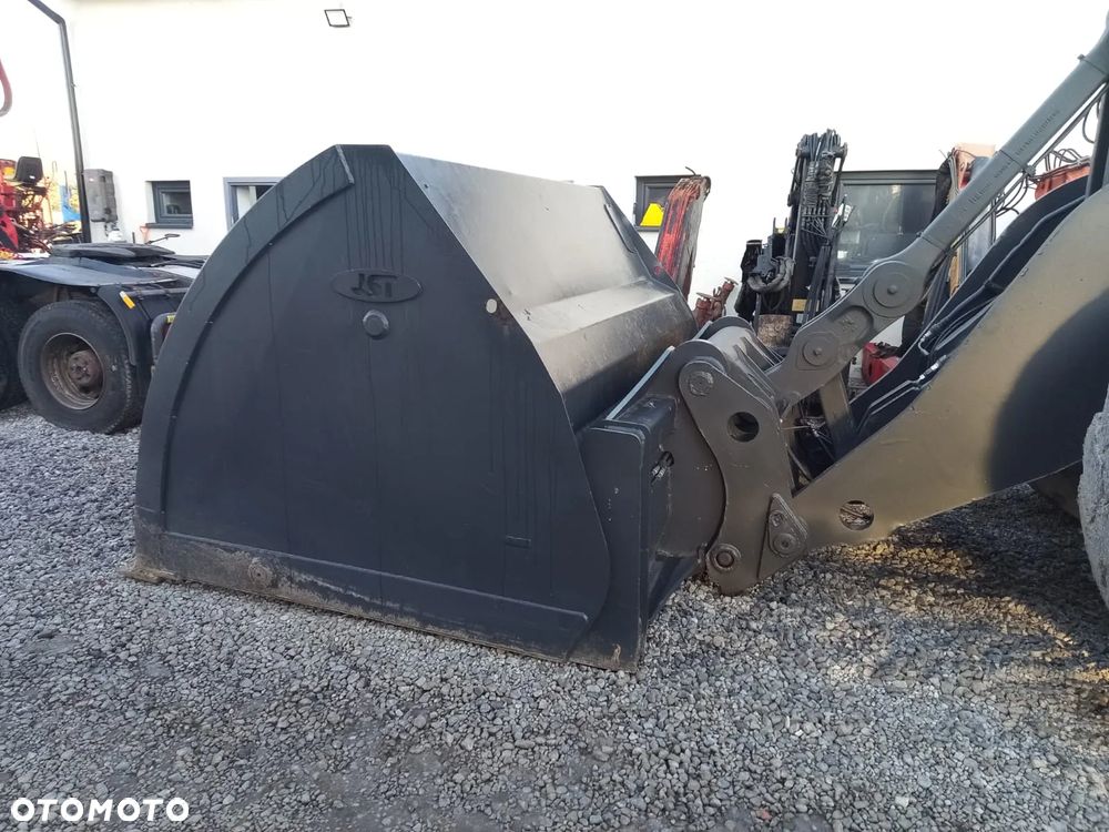 Łycha do ładowarki wysokiego załadunku Volvo do zrąbki, drewna, śmieci fadroma Volvo L220 L180 L150 L120 - 10