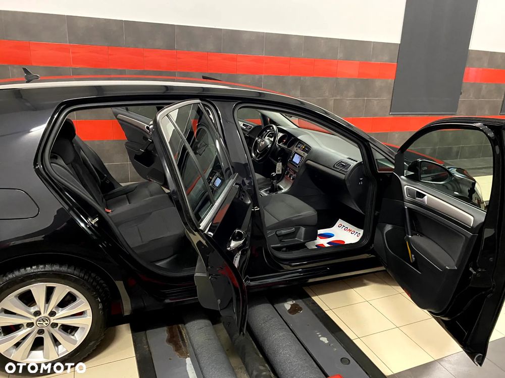 Volkswagen Golf 1.6 TDI BMT Highline - 18