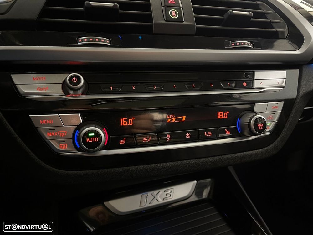 BMW iX3 Inspiring - 36