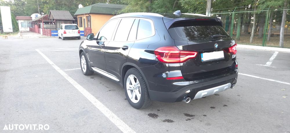 BMW X3 xDrive20d AT Luxury Line - 10