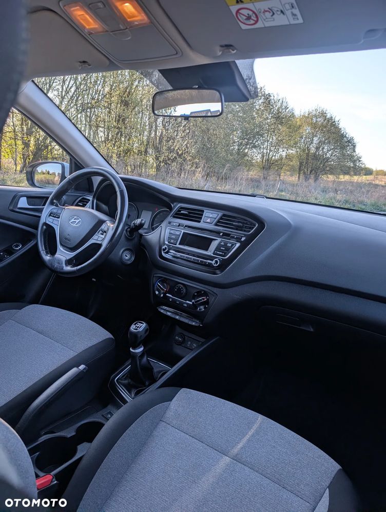 Hyundai i20 1.2 BlueDrive Comfort - 28