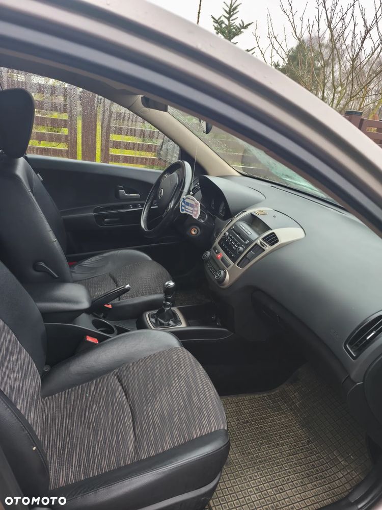 Kia Ceed 1.6 Optimum - 9