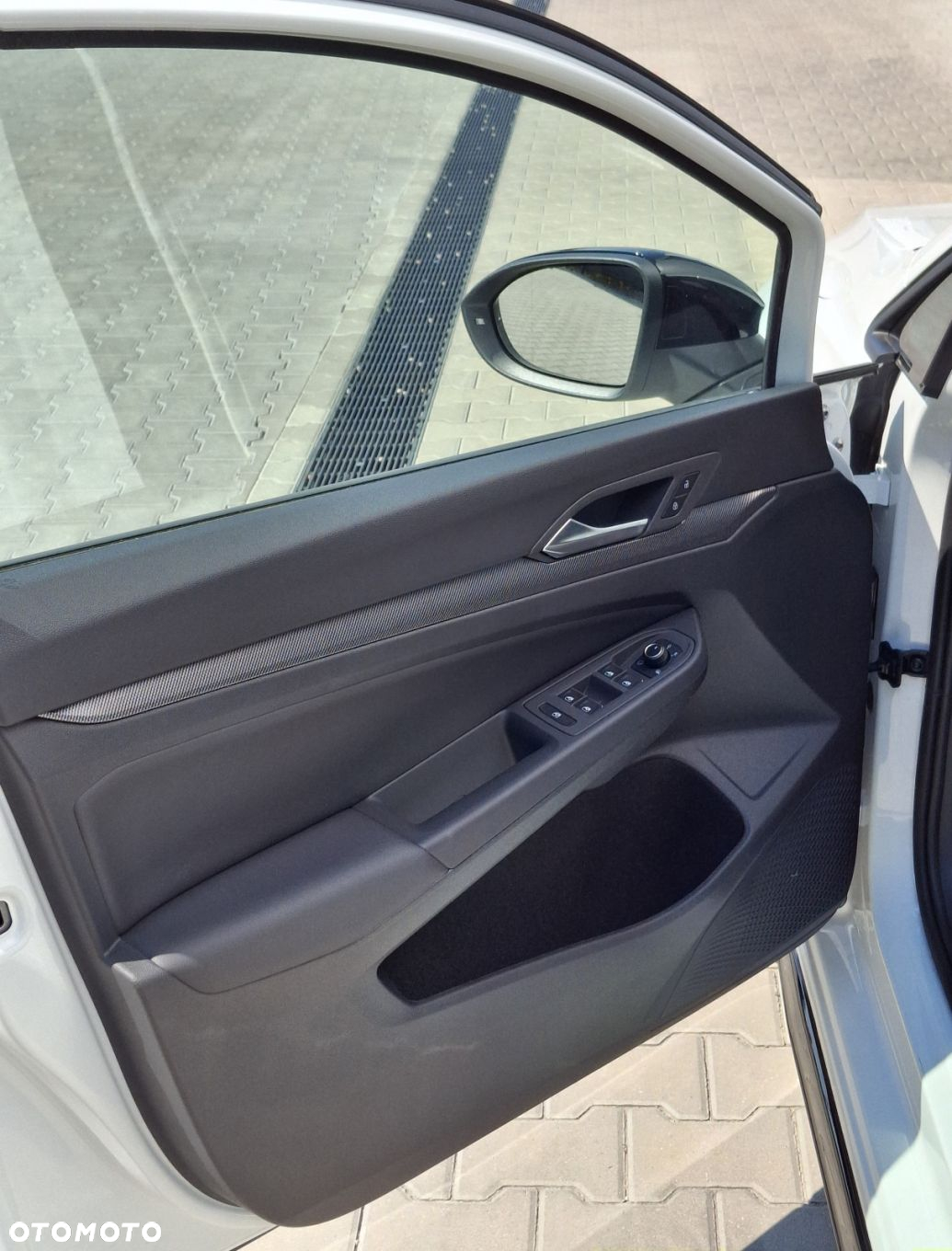 Volkswagen Golf - 11