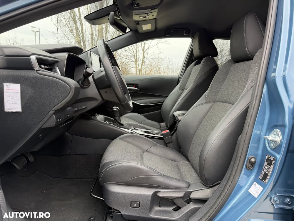 Toyota Corolla 1.8 HSD Business - 9