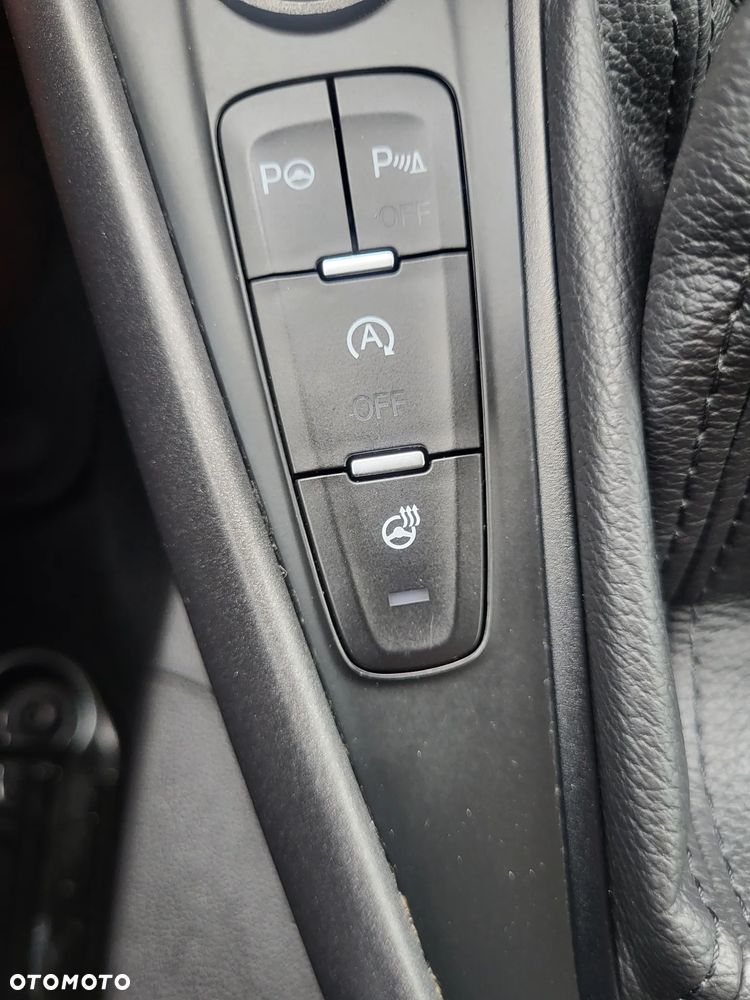 Ford Focus - 25