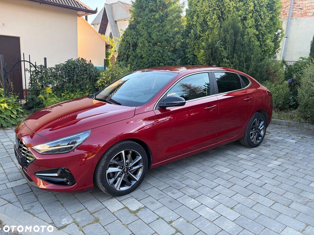 Hyundai i30 1.5 T-GDI 48V-Hybrid DCT EDITION 30+ - 9