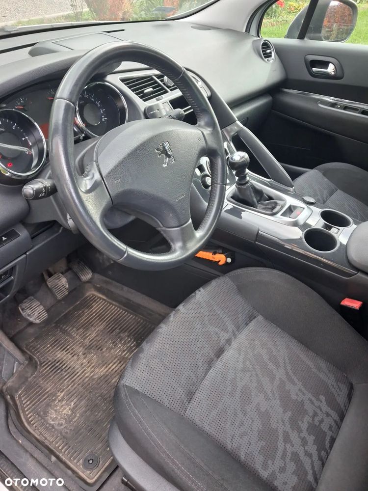 Peugeot 3008 1.6 THP Active - 12