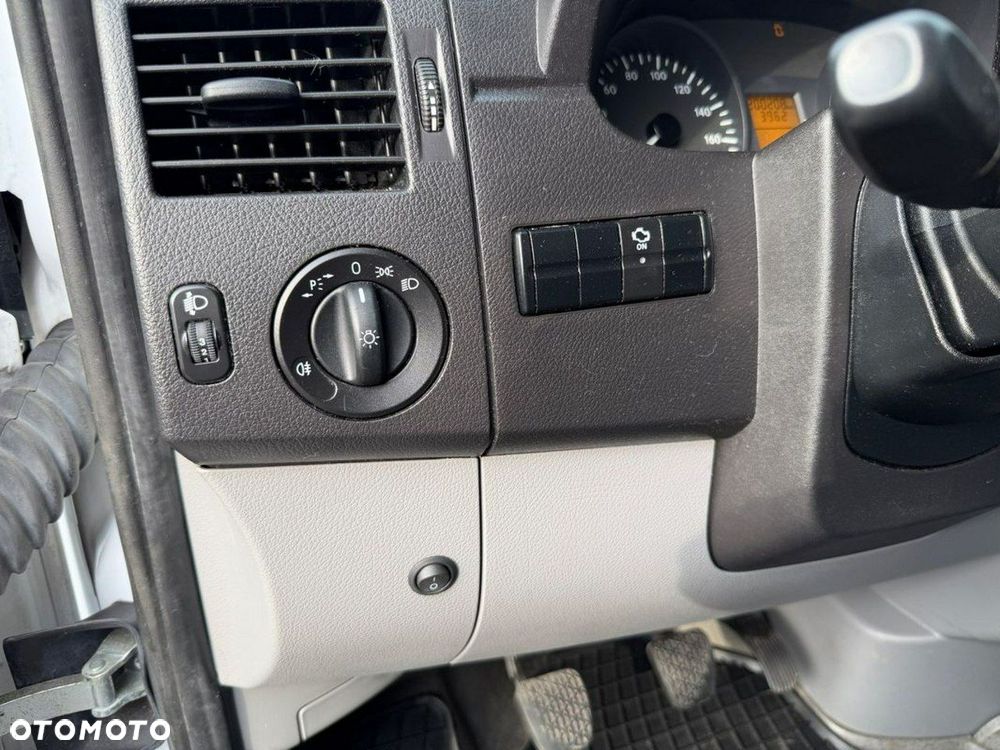 Mercedes-Benz Sprinter 316 2018r Chłodnia Mroźnia -20*C CARRIER XARIOS 350 KONTENER - 23