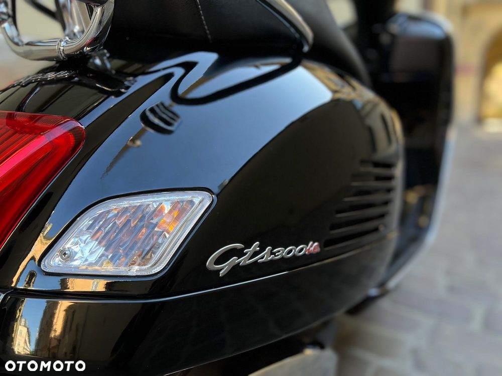 Vespa GTS - 6