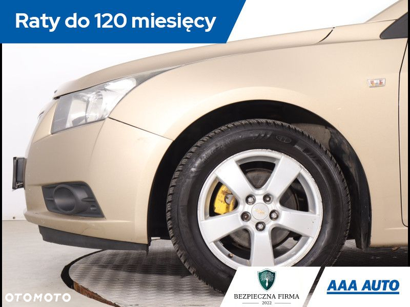 Chevrolet Cruze - 15
