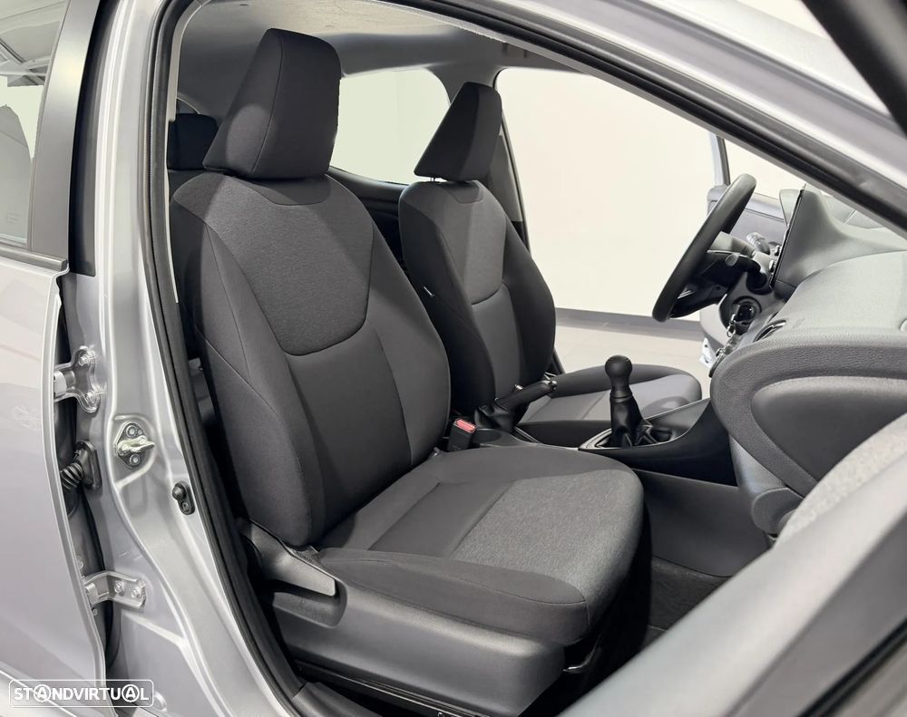 Toyota Yaris 1.0 VVT-i Comfort - 35