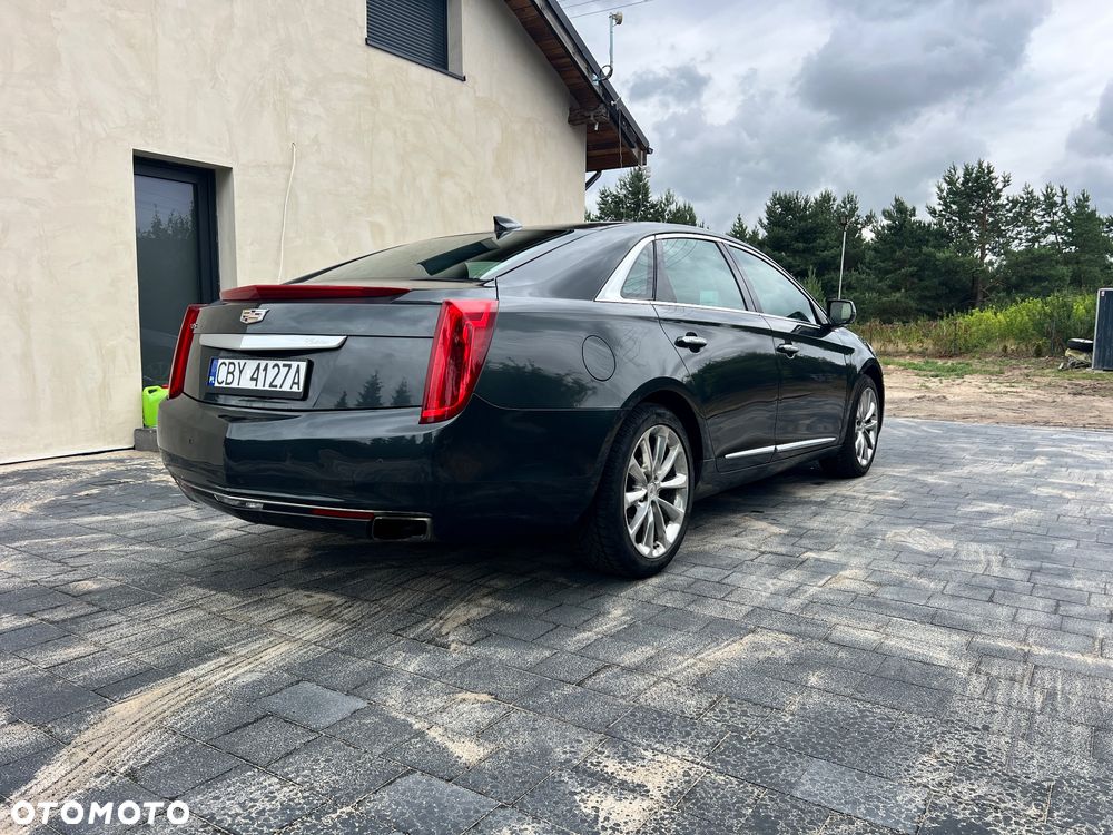 Cadillac XTS - 5