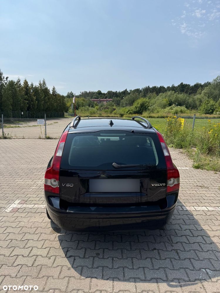 Volvo V50 2.0D Momentum - 4