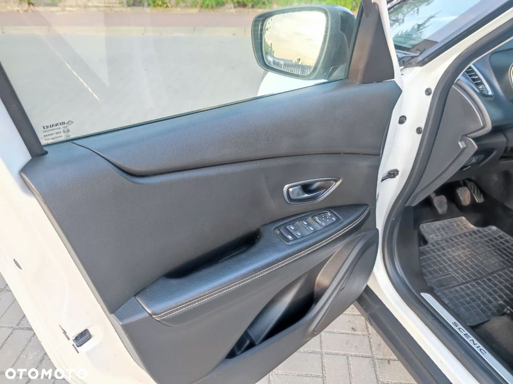 Renault Scenic ENERGY dCi 110 EXPERIENCE - 8