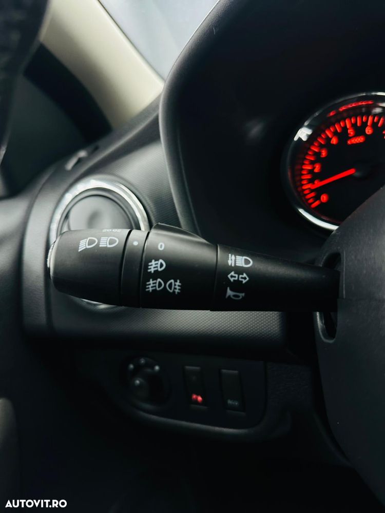 Dacia Sandero 0.9 Stepway - 27