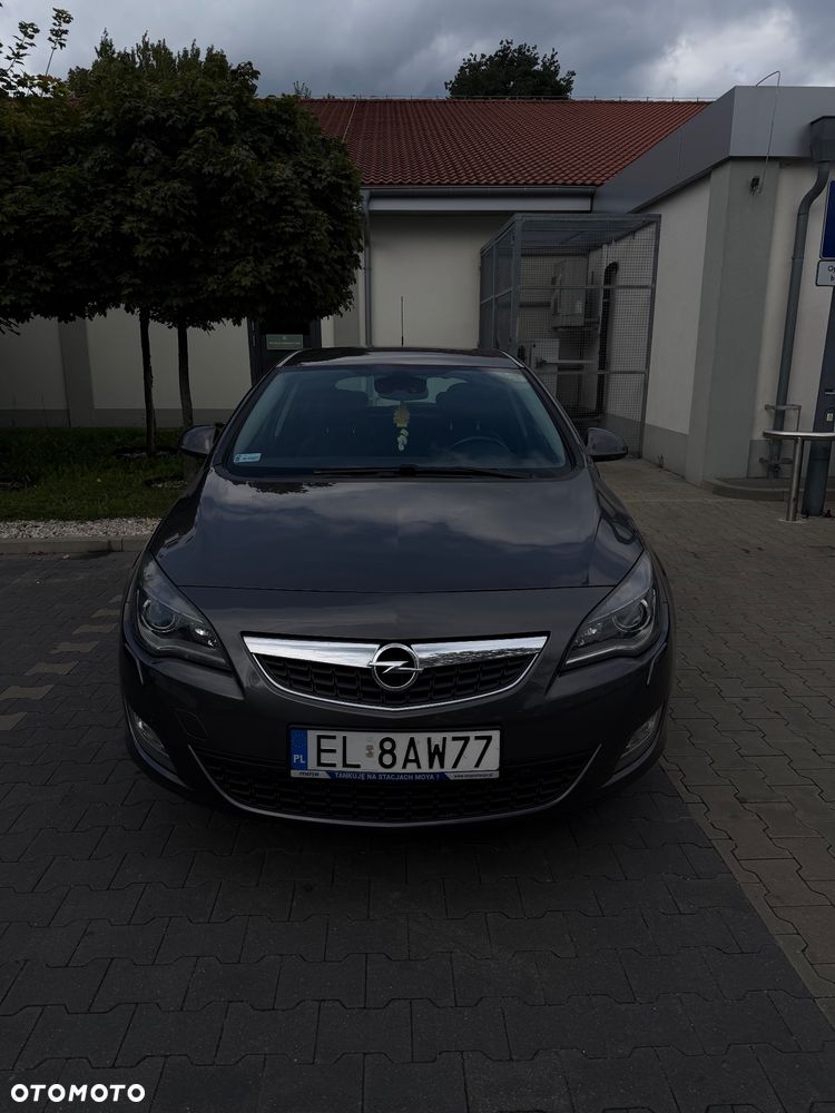 Opel Astra 1.6 Cosmo - 1